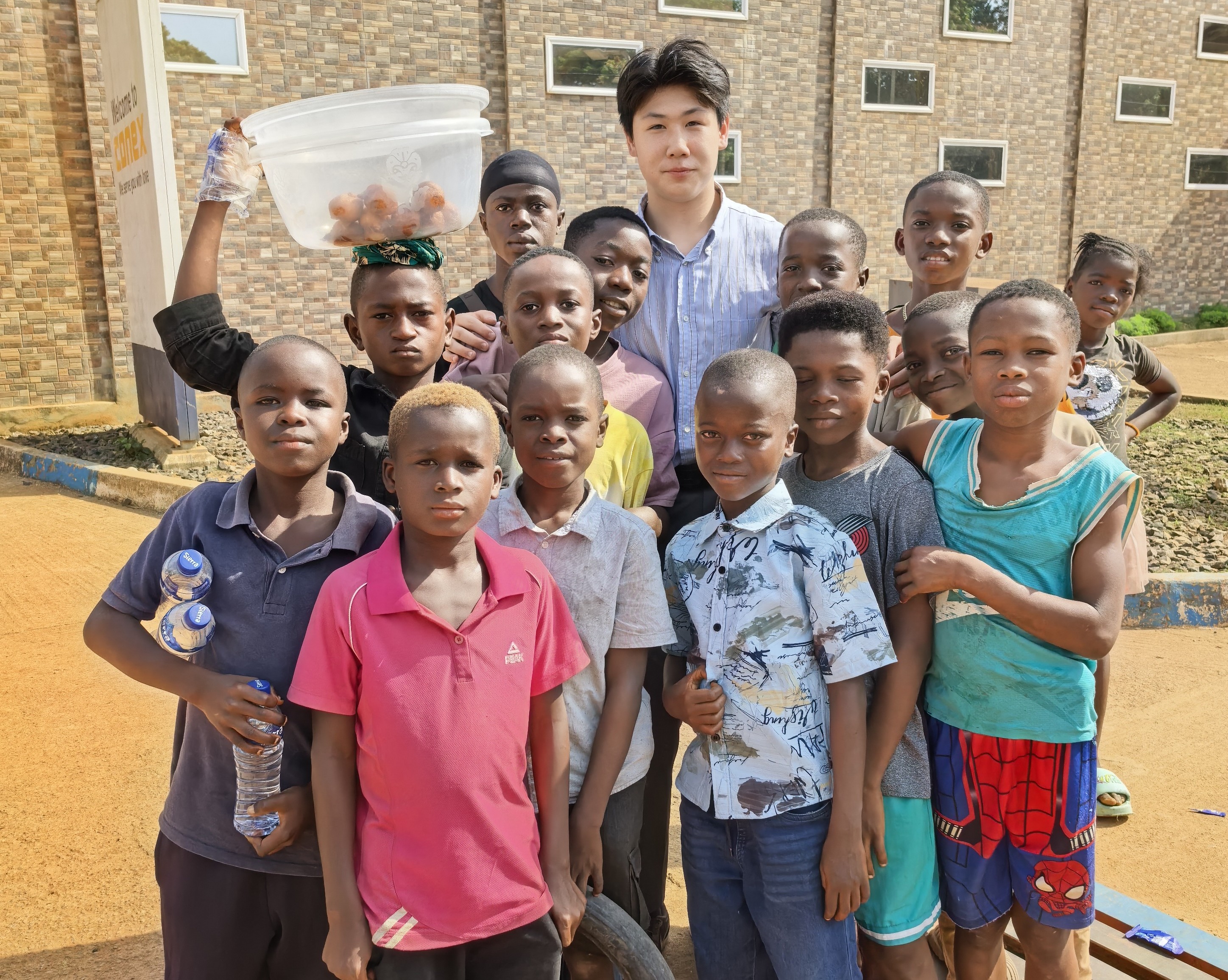 1. Jacky Chang, founder of Baby Zebra, first proposed establishing the Baby Zebra Gallery initiative in Sierra Leone.  September 2024, Brisbane, Australia.